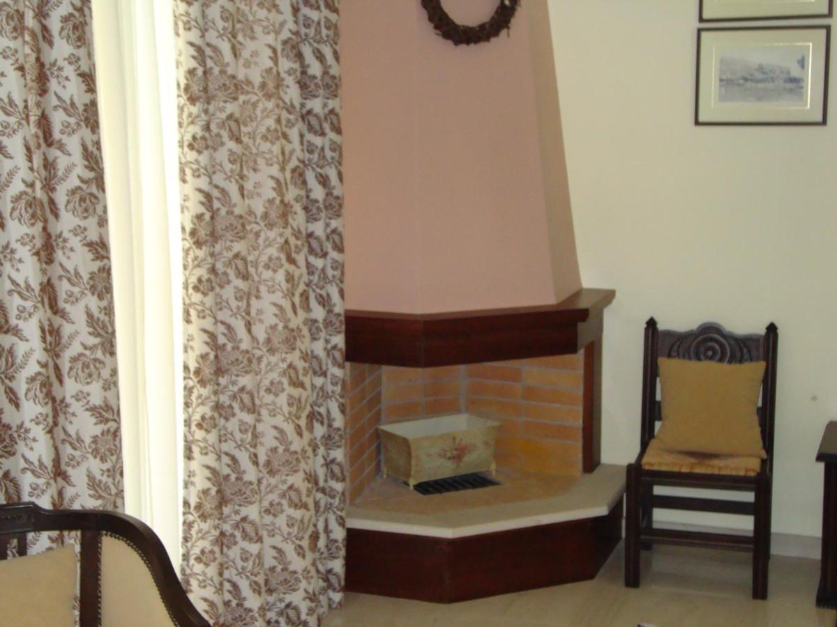 Captain Stavros Hotel นีดรี ภายนอก รูปภาพ