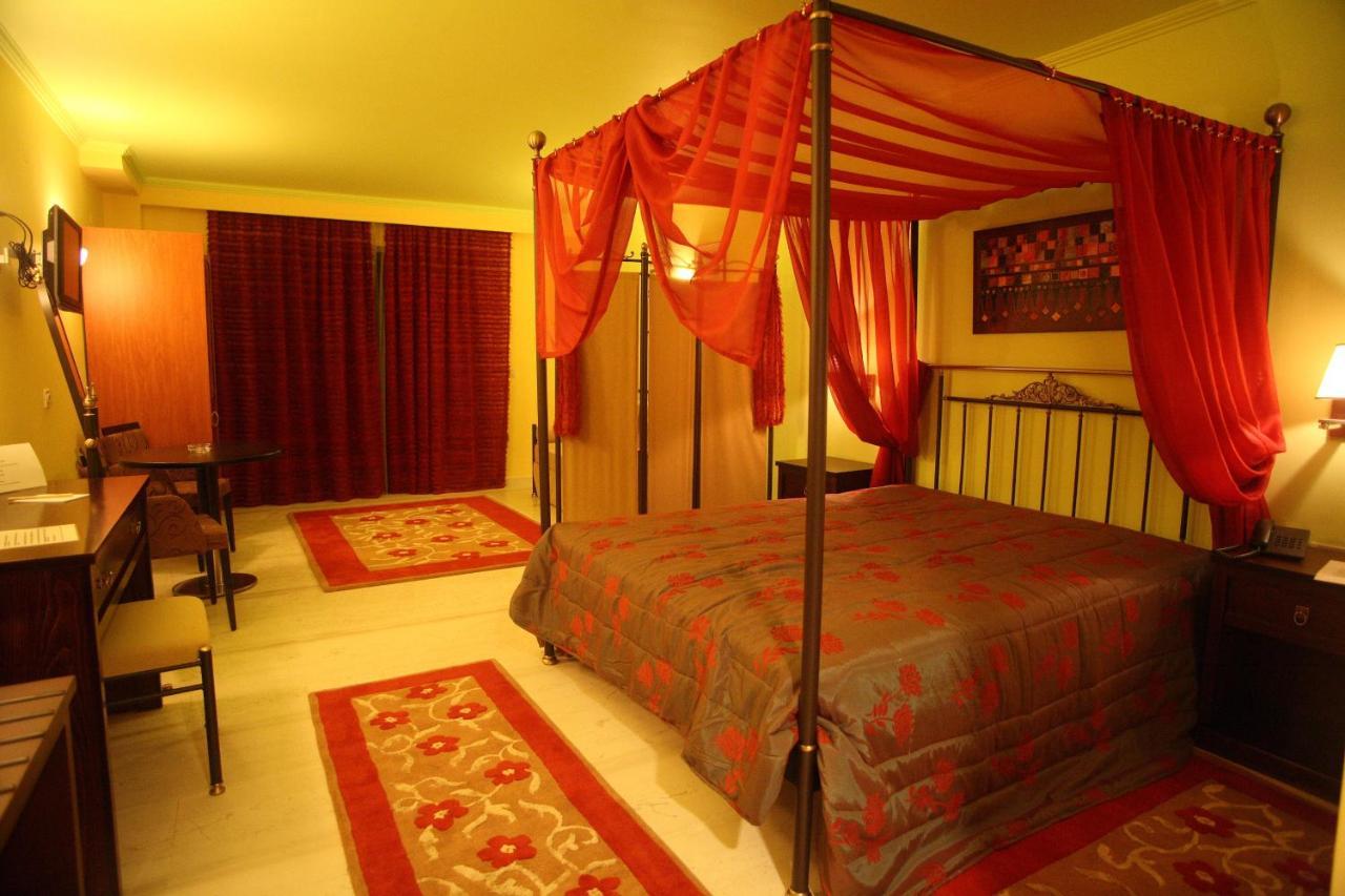 Captain Stavros Hotel นีดรี ภายนอก รูปภาพ
