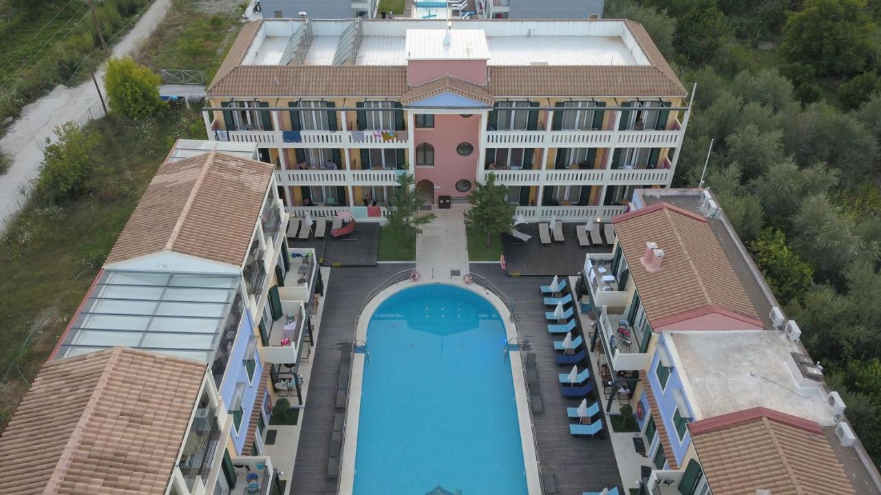 Captain Stavros Hotel นีดรี ภายนอก รูปภาพ