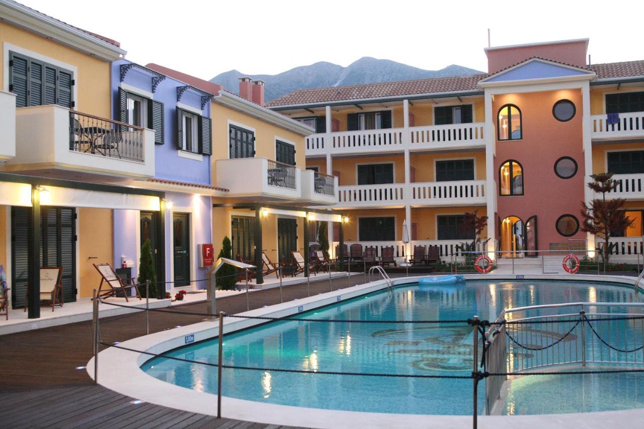 Captain Stavros Hotel นีดรี ภายนอก รูปภาพ