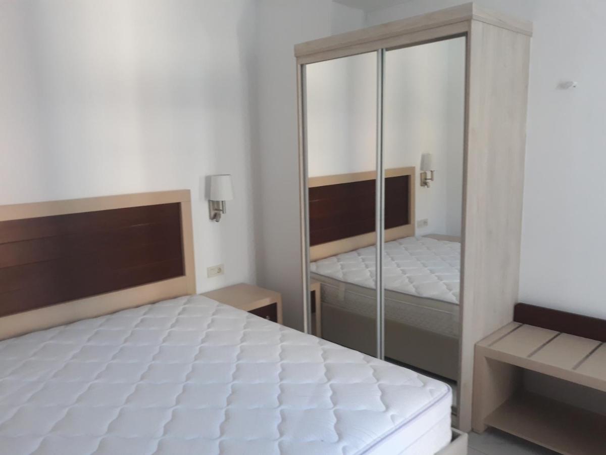 Captain Stavros Hotel นีดรี ภายนอก รูปภาพ