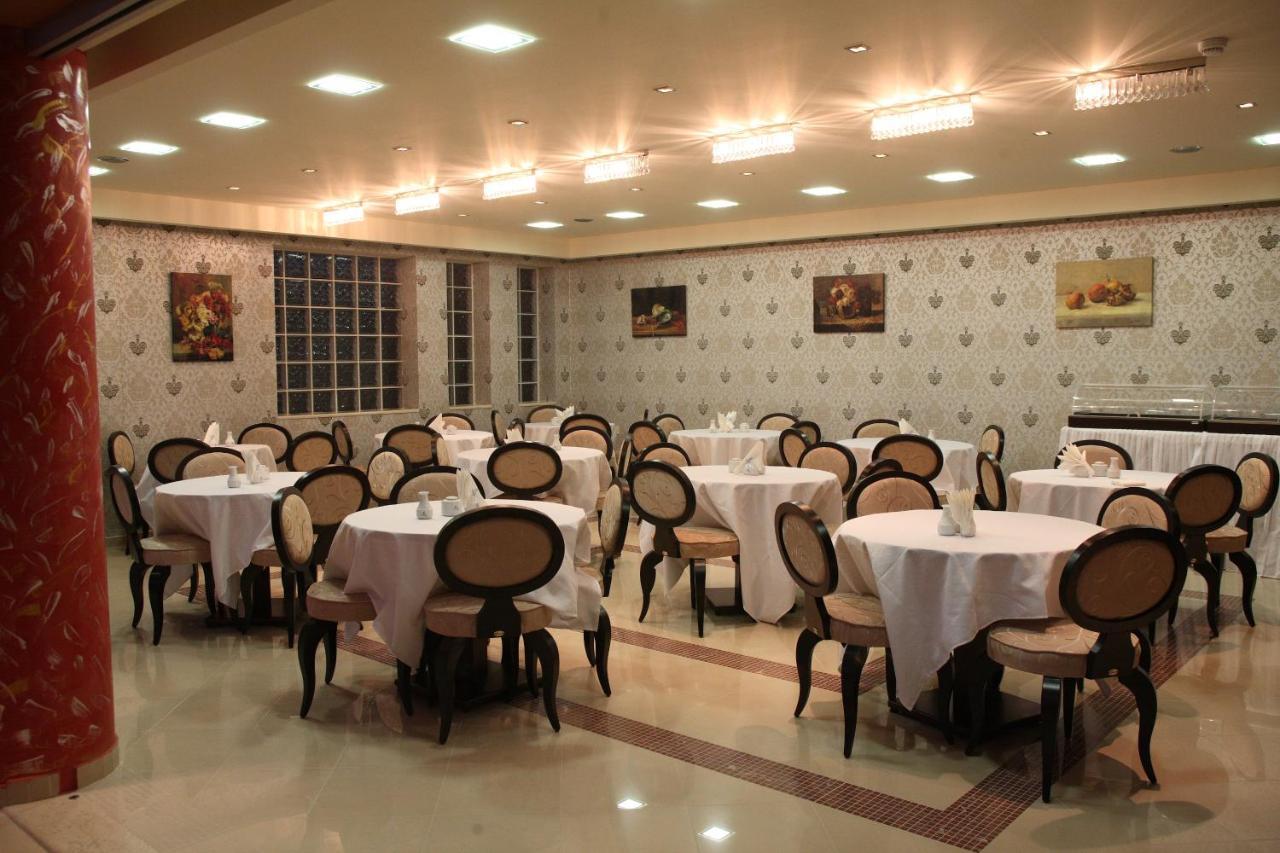 Captain Stavros Hotel นีดรี ภายนอก รูปภาพ
