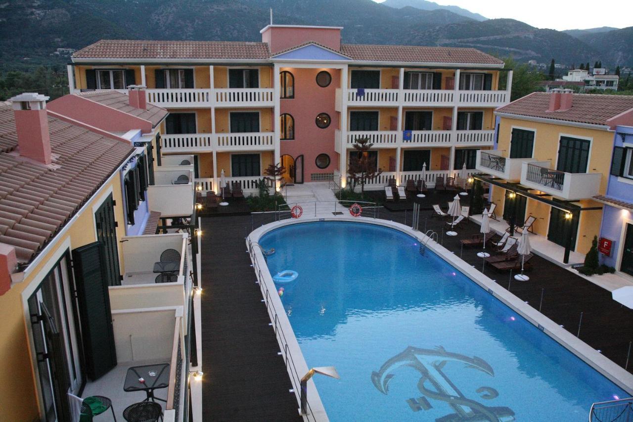 Captain Stavros Hotel นีดรี ภายนอก รูปภาพ